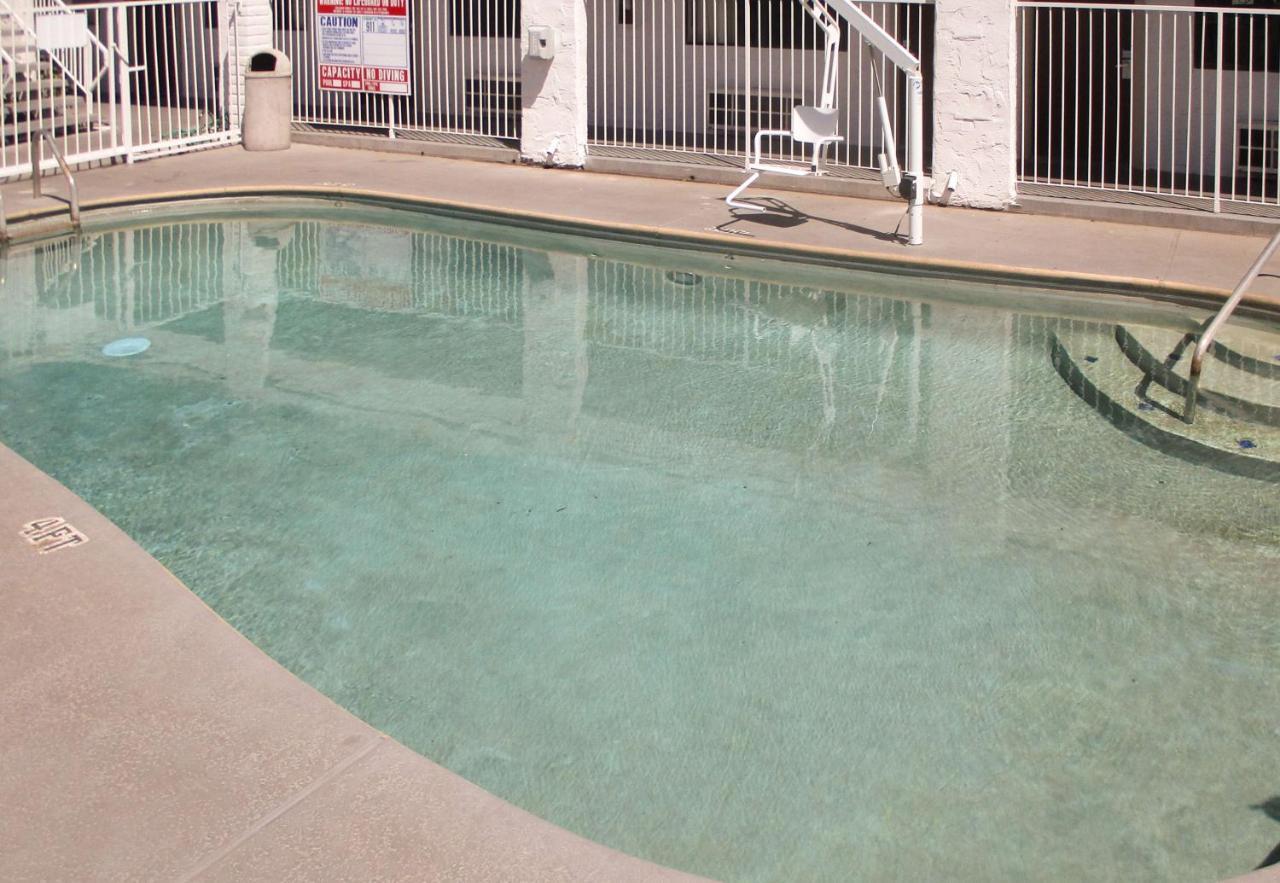 Motel 6-Fresno, Ca Exteriör bild